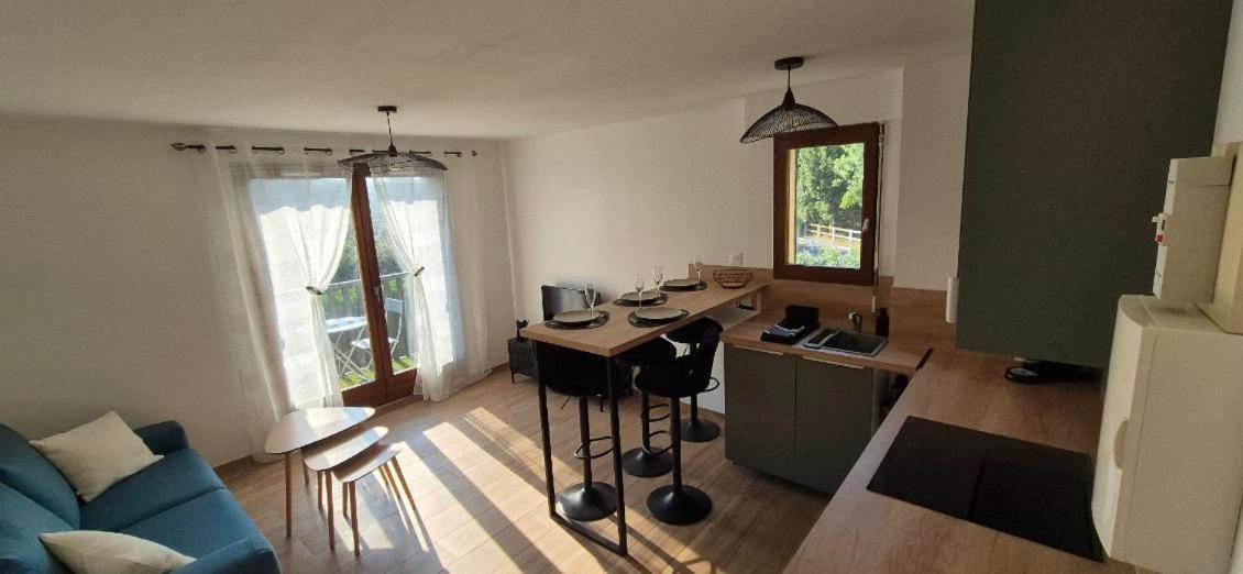 Escale Cabourgeaise Apartamento Exterior foto